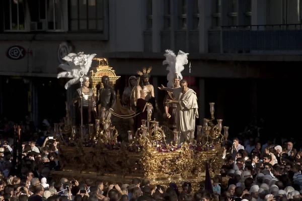 Lépés a testvériség Szent Benedek, Szent hét Sevilla misztériuma — Stock Fotó