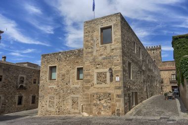 Güzel ortaçağ şehir, Caceres Extremadura içinde