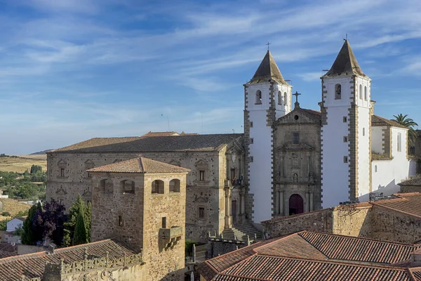Bela cidade medieval de Cáceres na Estremadura — Fotografia de Stock