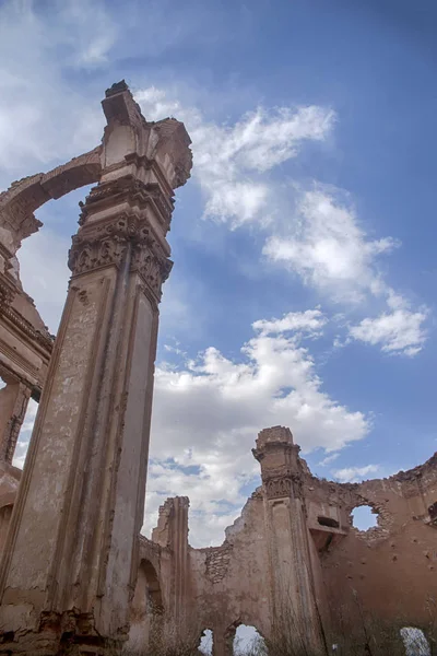 Village belchite détruit par les bombardements de la guerre civile en Espagne — Photo