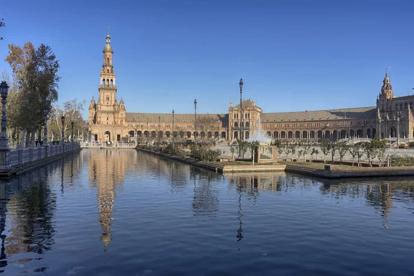 Hermosa plaza de España en Sevilla, España —  Fotos de Stock