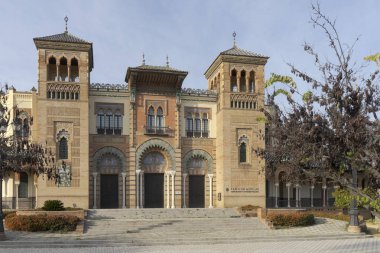 Seville şehir Mara Luisa parkının güzel Mudéjar Pavilion