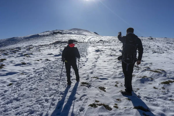 Hiker Walking Snowy Path Sierra Nevada Spain — 图库照片