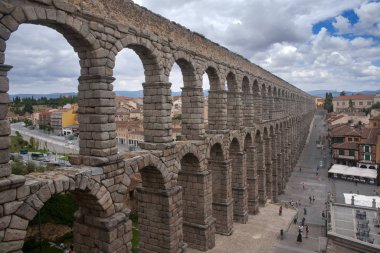 Şehir, Segovia, Roma su kemeri, İspanya anıtları
