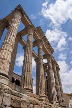 İspanya 'nın Merida kentindeki Diana Tapınağı