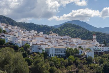 Genalguasil 'in Genal Vadisi bölgesindeki görüşleri, Malaga