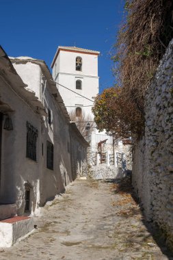 Alpujarra de Granada, Bubin kırsalında bir sokak.