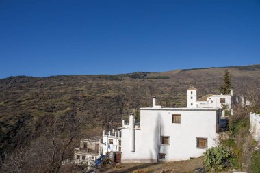 Alpujarra de Granada, Bubin kırsalında bir sokak.