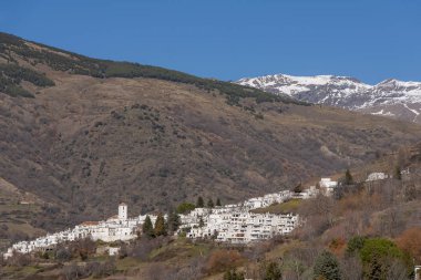Kırsal cazibesi olan Endülüs köyleri, Granada Alpujarras 'ta capileira.