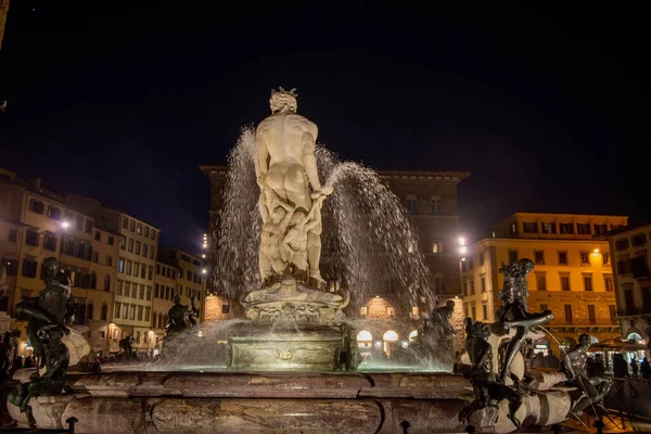 フィレンツェのSignoria広場に置かれた彫像 — ストック写真