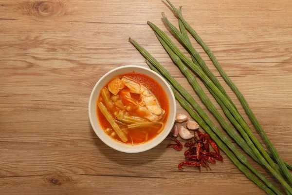 Thai würzig saure Suppe. — Stockfoto