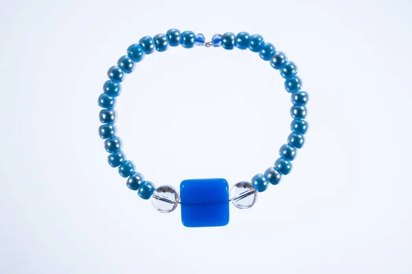 Şık boncuklu bilezik