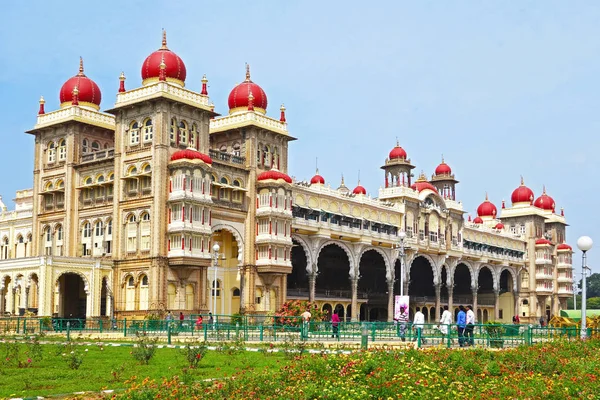 Mysore, Hindistan - 13 Ocak 2015: Mysore Palace, Mysore, İstanbul Devlet, Hindistan
