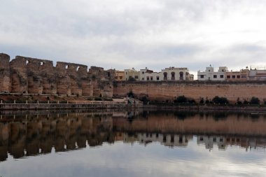 Moulay Ismails büyük tahıl ambarları ve ahırlar, Heri es-Souani: Meknes, Morocco