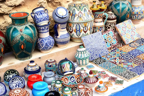 Traditional arabic handcrafted at the market — Stock Photo, Image