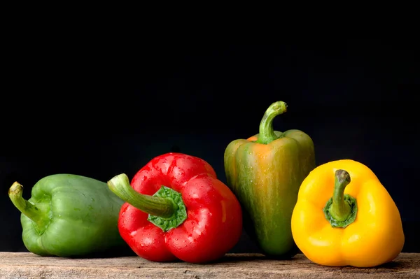 Conjunto de pimentas coloridas . — Fotografia de Stock