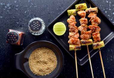 Japon tavuk ızgara Yakitori .