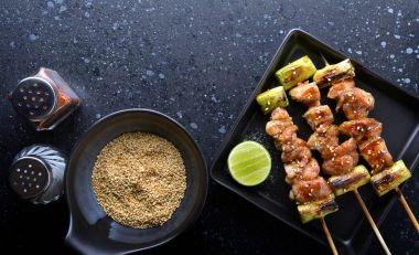 Japon tavuk ızgara Yakitori .