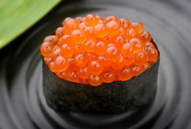Somon Yumurta veya Ikura Japon tarzı.