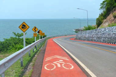 Sembol işareti için trafik protecion ve bisiklet lane işareti uyarı.