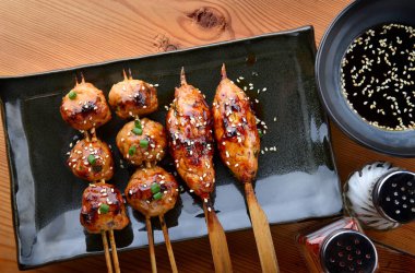 Japon köfte ızgara tsukune.