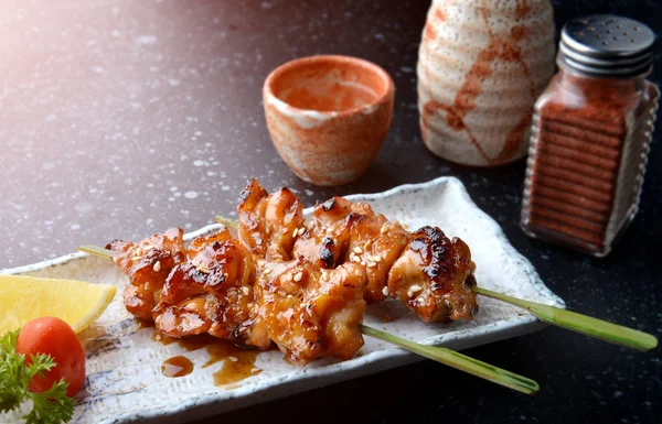 Japansk kyckling grill eller yakitori. — Stockfoto