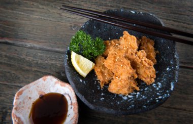 Japon tarzı çıtır tavuk.