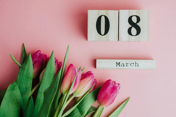 March Happy Women Day Concept Wooden Block Calendar Pink Tulips — Stock Photo, Image