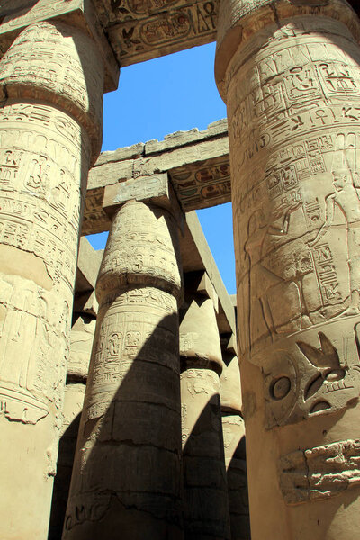 Колонны Большого зала лицемерия из района Амун-Ре
