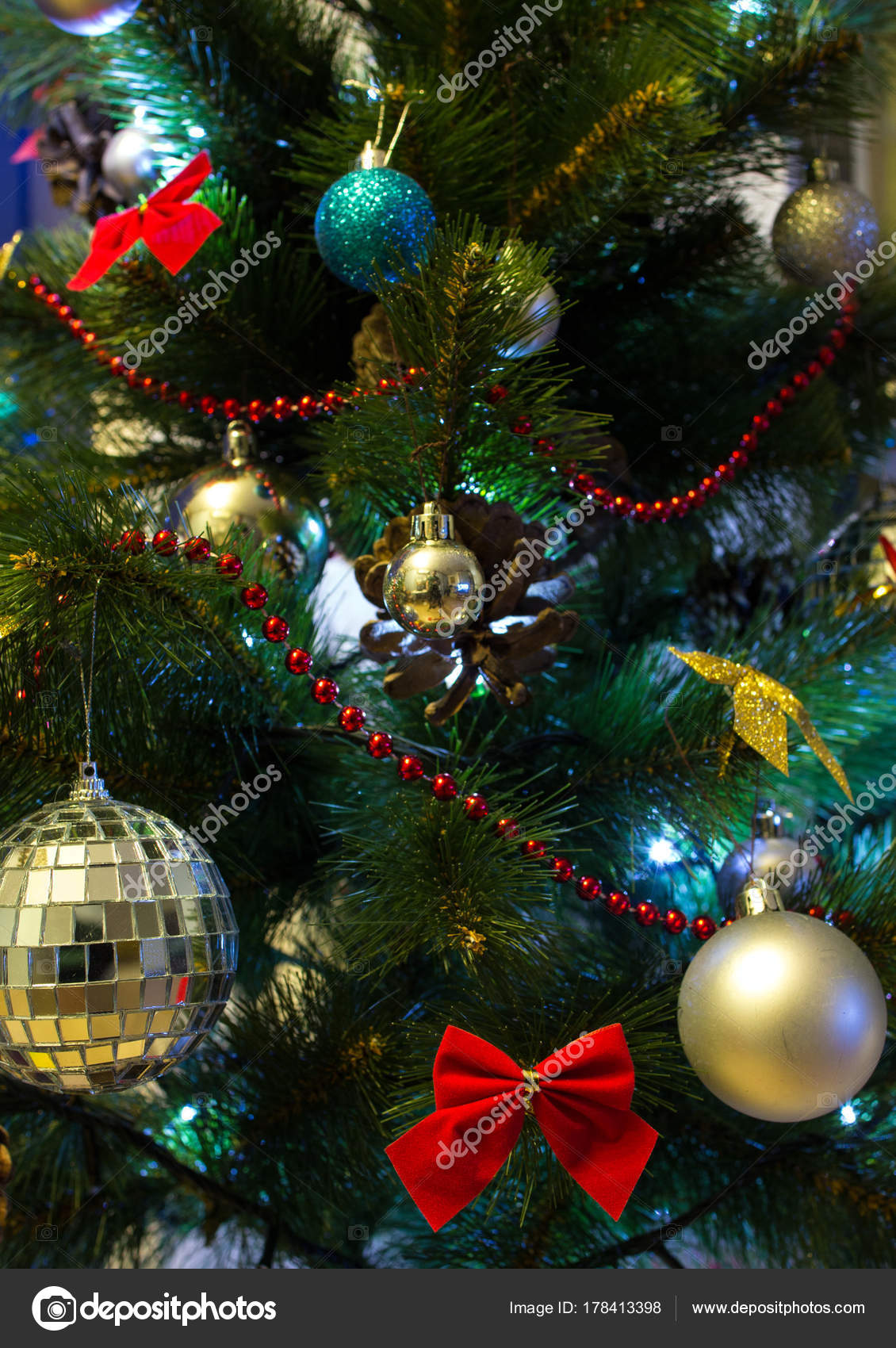 christmas tree illumination