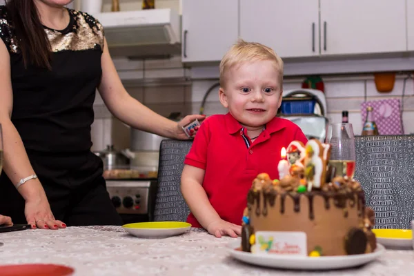 2019 Maloyaros Avets Rusland Fijne Verjaardag Thuis Een Klein Kind — Stockfoto