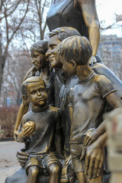 2011 Belgorod Rússia Monumento Dedicado Uma Grande Família Parque Cidade — Fotografia de Stock