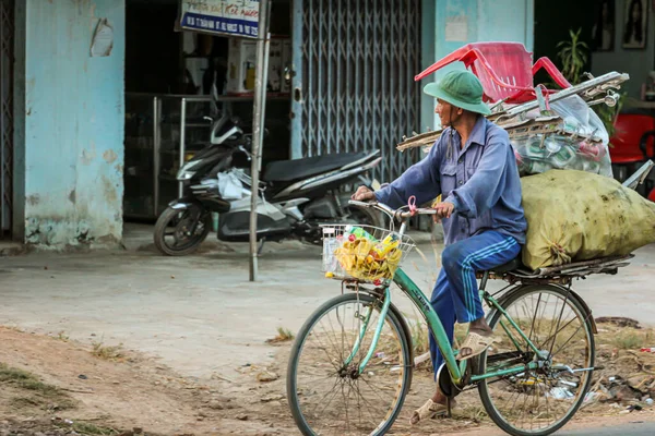 2015 Phan Thiet Vietname Vietnamita Local Chapéu Nacional Forma Cone — Fotografia de Stock