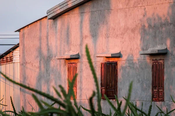 2015 Phan Thiet Vietnam Abendlandschaft Mit Einem Dorfgebäude Hintergrund Des — Stockfoto