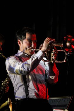 27.12.2012, Moskova, Rusya. Guru Groove Vakfı trompetçisi, caz, funk ve elektronik müziği birleştiren bağımsız bir Rus müzik projesidir..