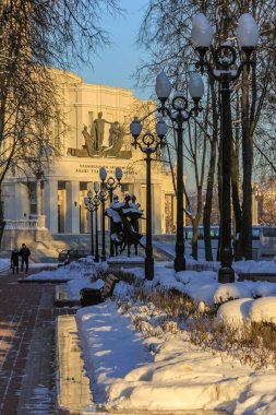 28.01.2012, Minsk, Belarus. Belarus Cumhuriyeti Ulusal Akademik Büyük Opera ve Bale Tiyatrosu, 1938 yılında inşa edilmiştir..