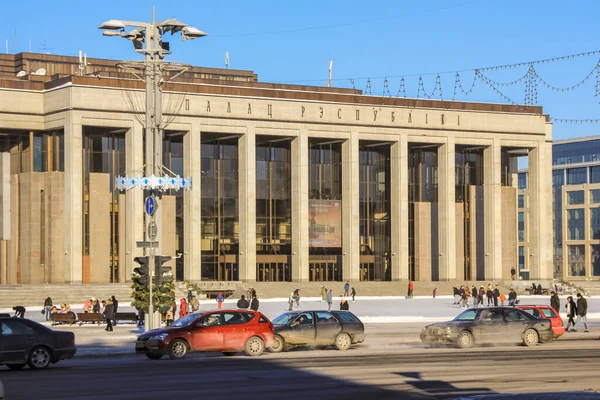 2012 Minsk Belarús Palacio República Edificio Del Gobierno Palaciego Minsk —  Fotos de Stock