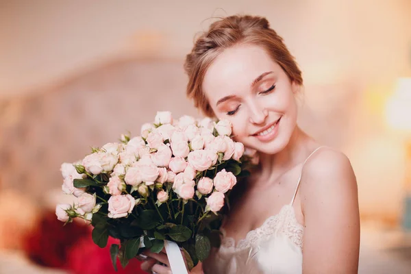 Pretty Young Female Flowers — Stock Photo, Image