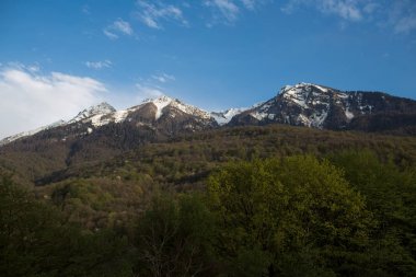 Dağlar doğa doğal görünümü 