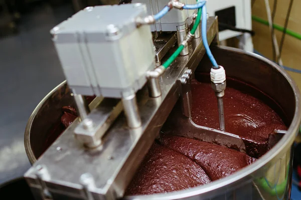Artisan Chocolate Making Mixing Melanger — Stok Foto
