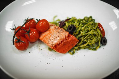 Somon domates en iyi Manzaralı 