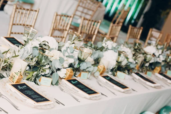 Decoração Casamento Com Flores Restaurante — Fotografia de Stock