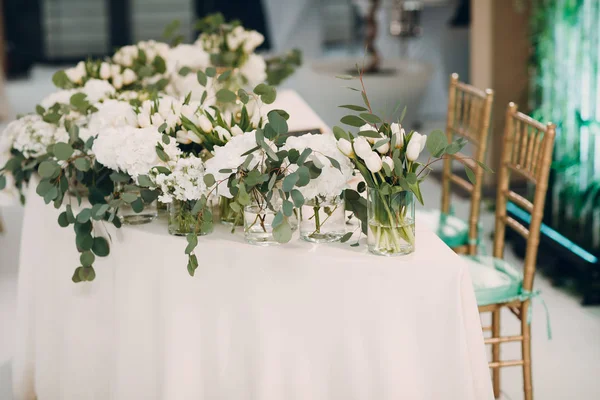 Bruiloft Decor Met Bloemen Restaurant — Stockfoto