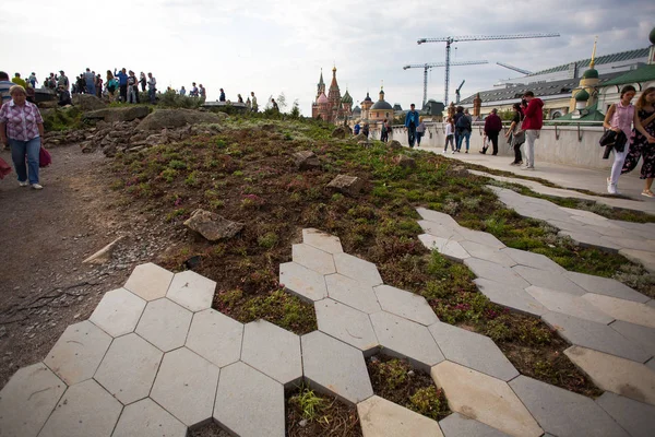 Moscow Setembro 2017 Abertura Parque Zaryadye Parque Moderno Central Perto — Fotografia de Stock