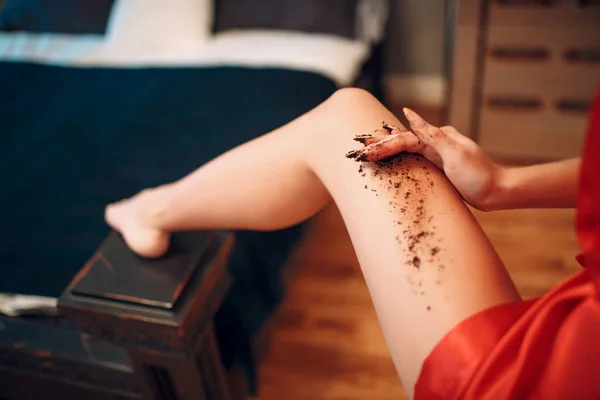 Kadın Bacaklar Için Fırçalayın — Stok fotoğraf