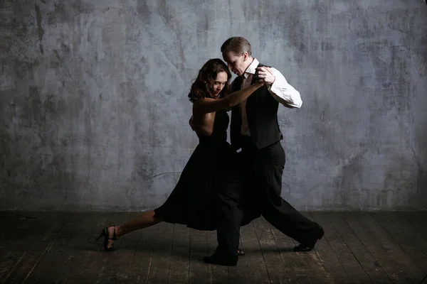 Young Pretty Woman Black Dress Man Dance Tango — Stock Photo, Image