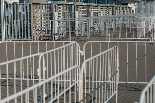 Checkpoints Dans Stade Sans Personne — Photo