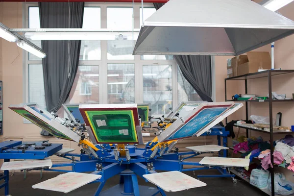 Zeefdruk Serigrafie Kleurverf Stof Carrouselmachine — Stockfoto