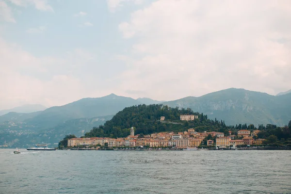 Como Włochy Willa Wybrzeżu Jeziora — Zdjęcie stockowe