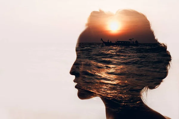 Woman Sun Boat Clouds Her Head — Stock Photo, Image